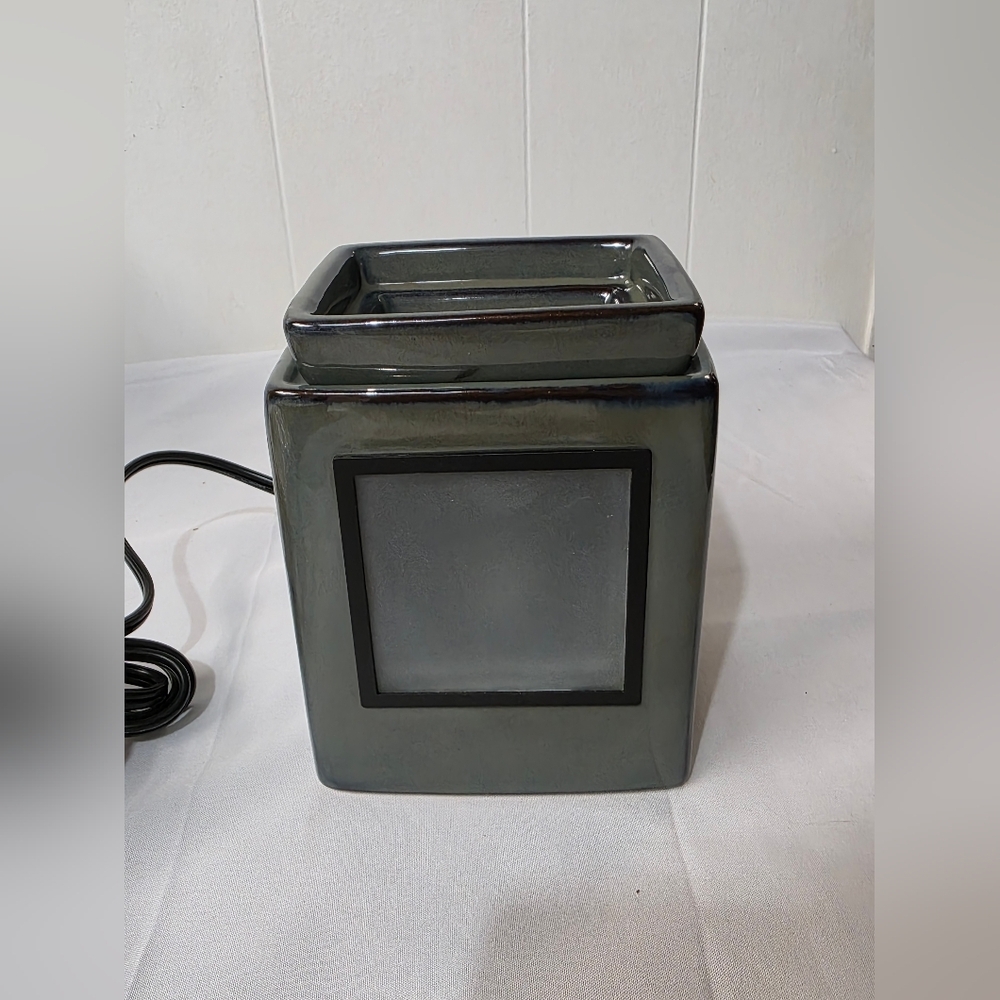 Scentsy Gallery Cube Moss Electric Full Size Ceramic Wax Warmer Retired - Picture 3 of 8